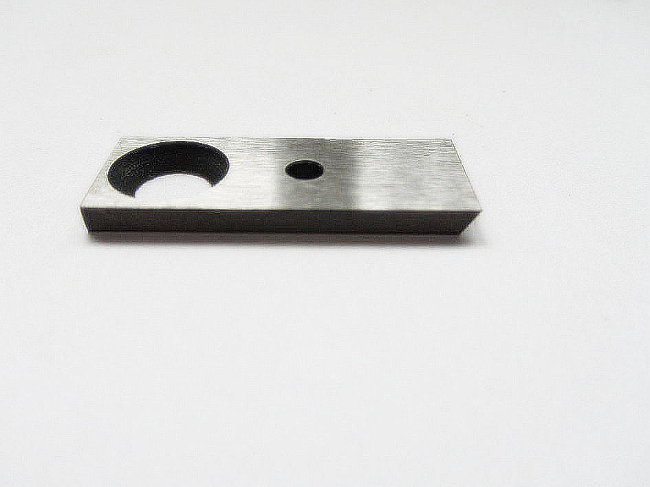 ZKE4A14B0105